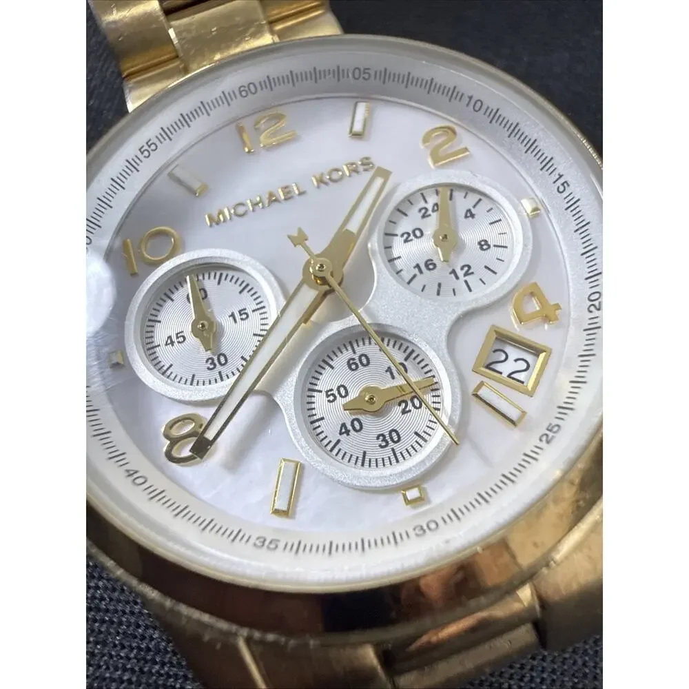Michael Kors up auction